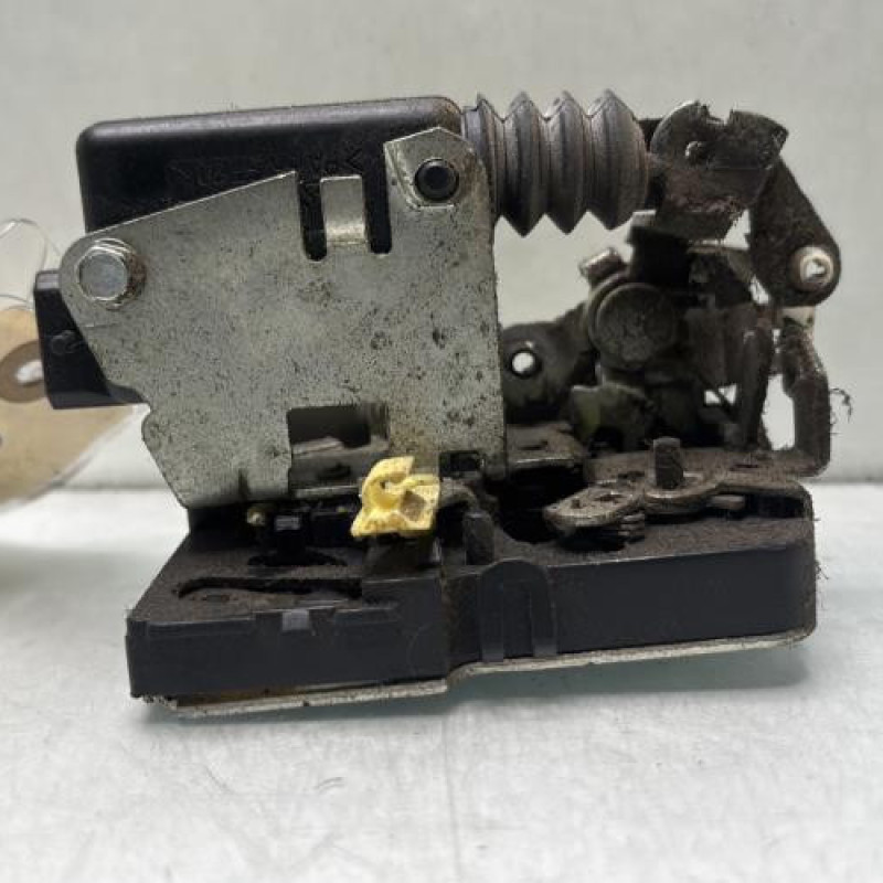 Serrure arriere gauche DACIA LOGAN 1 Photo n°1