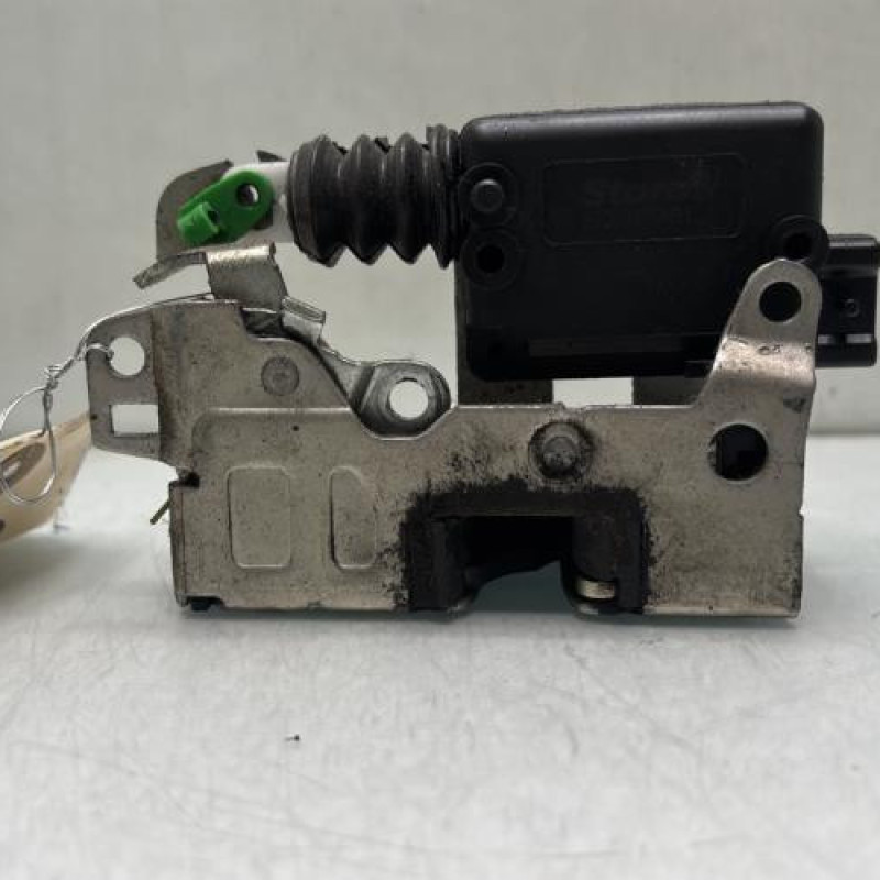 Serrure avant gauche DACIA LOGAN 1 Photo n°1