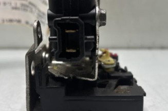 Serrure avant gauche DACIA LOGAN 1