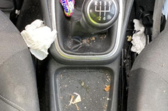 Pare boue avant gauche VOLKSWAGEN POLO 5