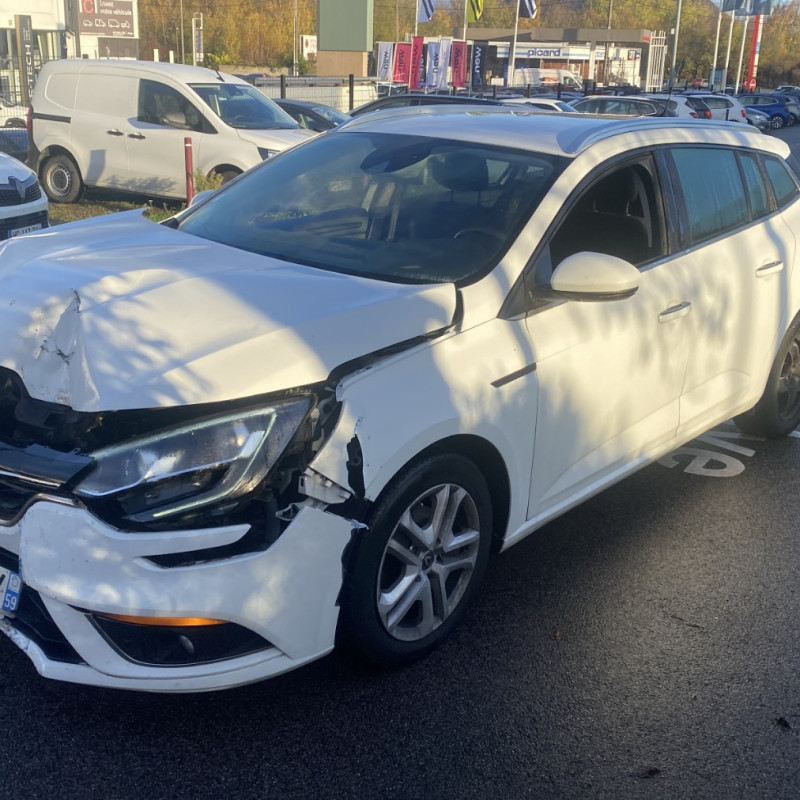 RENAULT MEGANE 4 PHASE 1 BREAK 1.5 BLUE DCI - 8V TURBO Photo n°1
