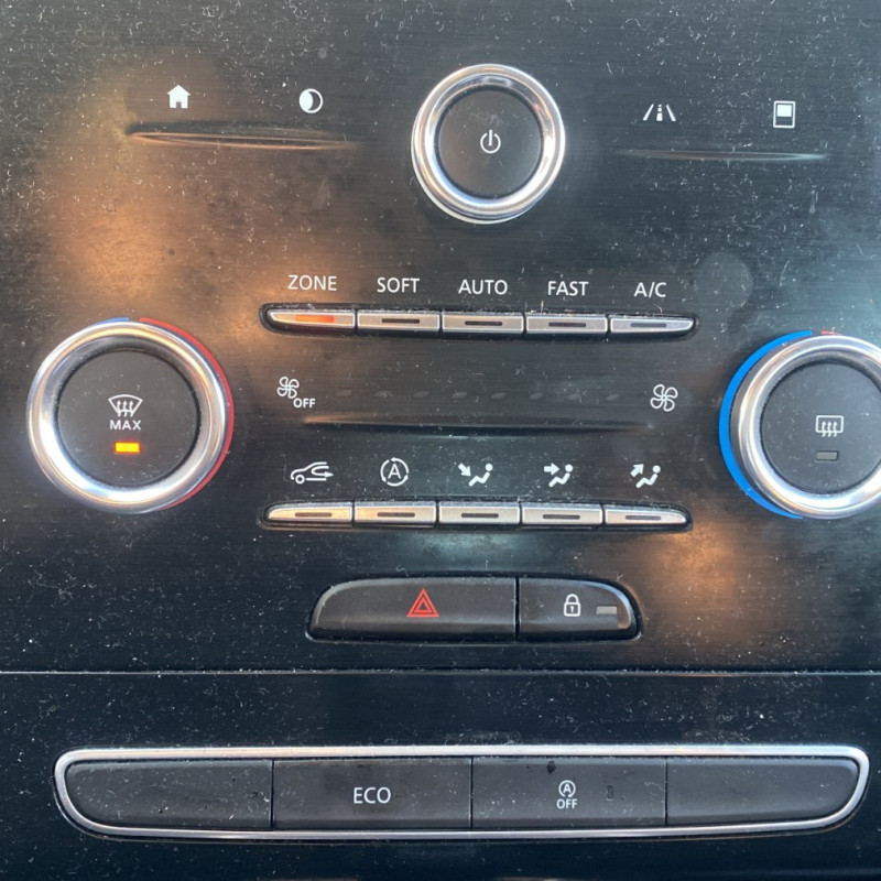 RENAULT MEGANE 4 PHASE 1 BREAK 1.5 BLUE DCI - 8V TURBO Photo n°8