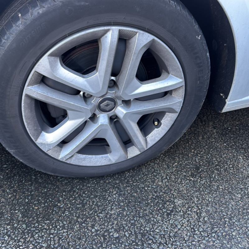 RENAULT MEGANE 4 PHASE 1 BREAK 1.5 BLUE DCI - 8V TURBO Photo n°19