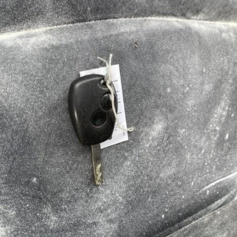 RENAULT TRAFIC 3 COURT PHASE 1 1.6 DCI - 16V TURBO Photo n°4