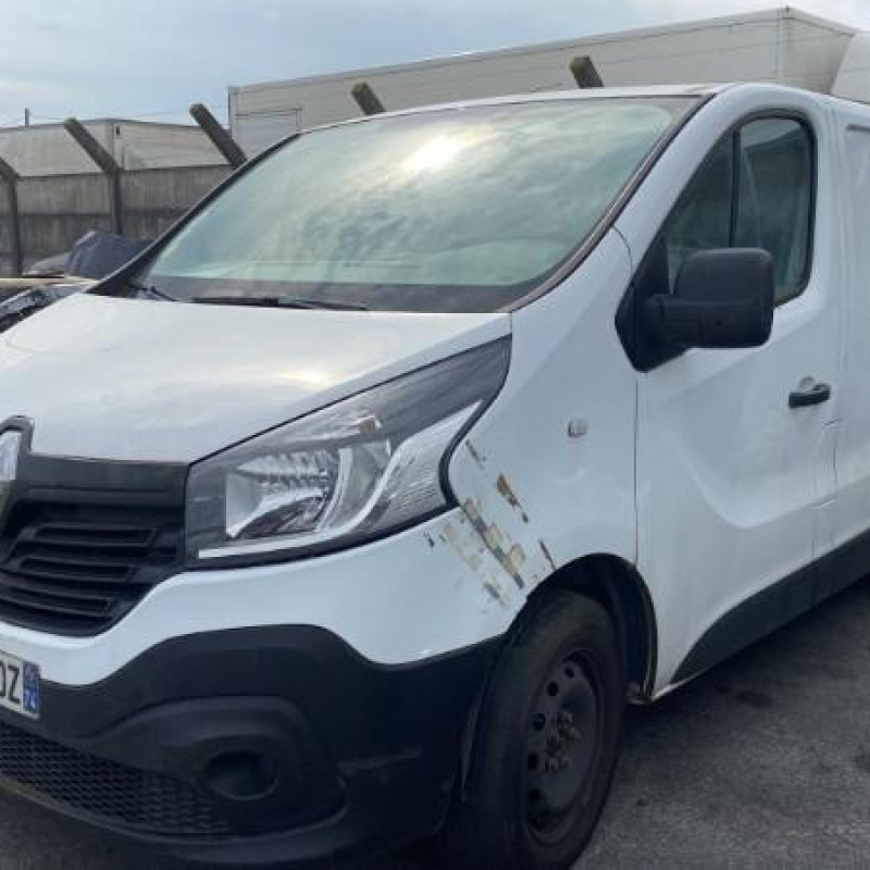 RENAULT TRAFIC 3 COURT PHASE 1 1.6 DCI - 16V TURBO Photo n°5