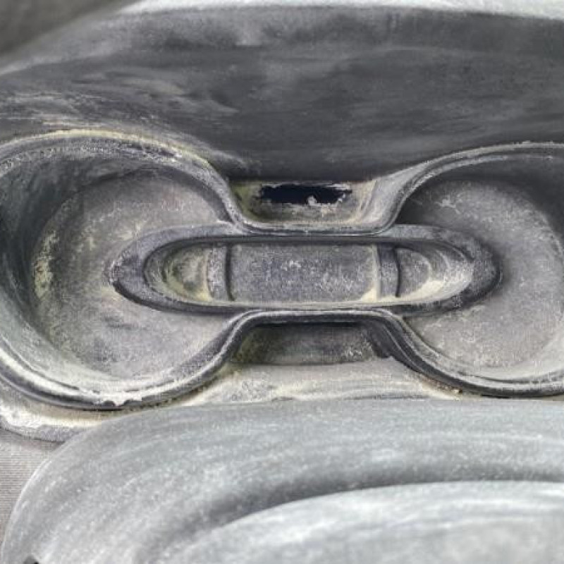 RENAULT TRAFIC 3 COURT PHASE 1 1.6 DCI - 16V TURBO Photo n°8