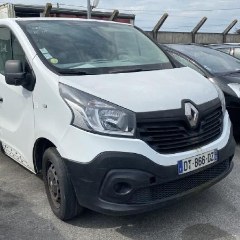RENAULT TRAFIC 3 COURT PHASE 1 1.6 DCI - 16V TURBO Photo n°9