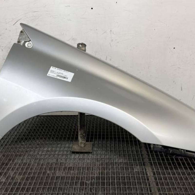 Aile avant droit RENAULT LAGUNA 3 Photo n°1