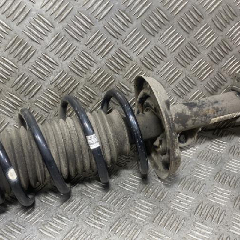 Amortisseur avant droit OPEL CORSA D Photo n°1