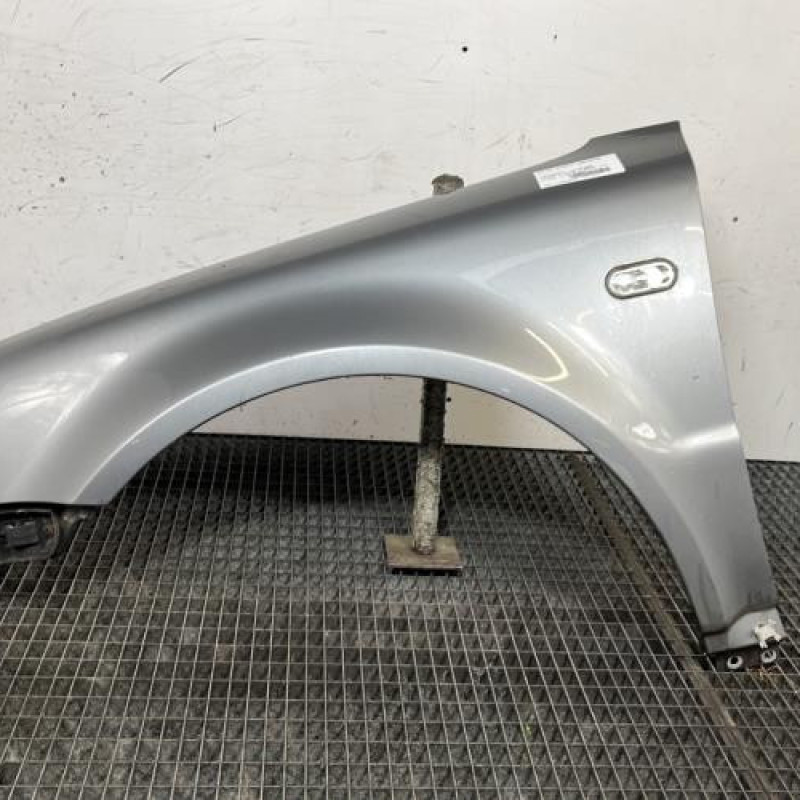 Aile avant gauche VOLKSWAGEN PASSAT 4 Photo n°1