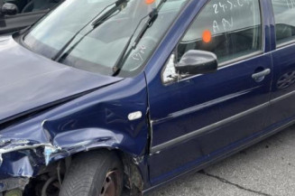 Calandre VOLKSWAGEN GOLF 4