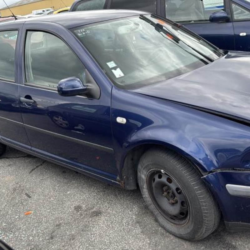 Calandre VOLKSWAGEN GOLF 4 Photo n°11