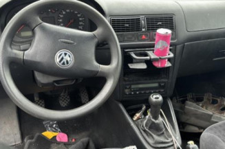 Calandre VOLKSWAGEN GOLF 4