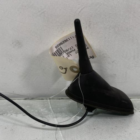 Antenne PEUGEOT 308 2 Photo n°1