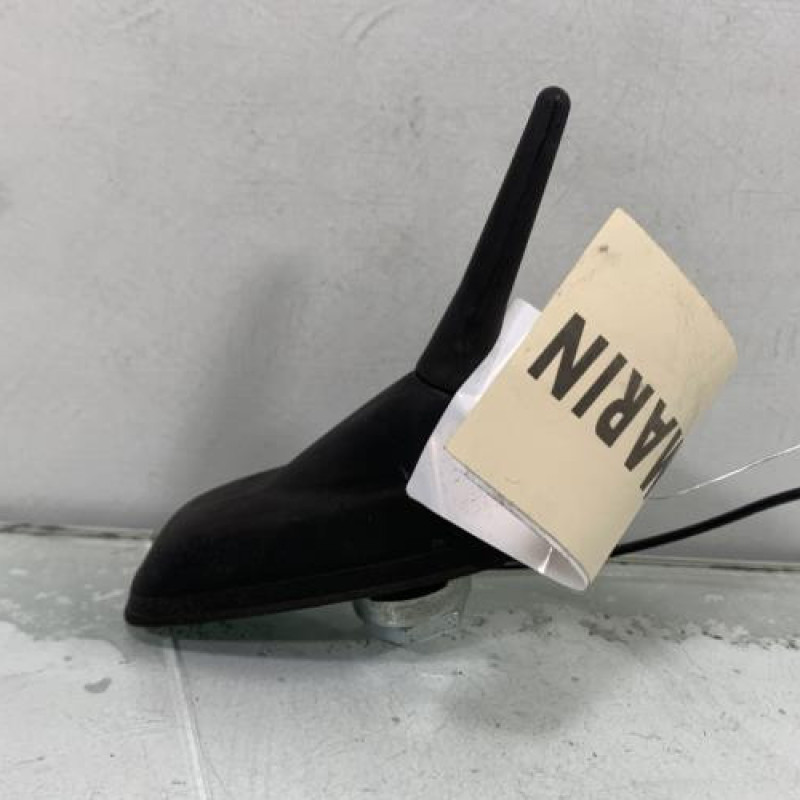 Antenne PEUGEOT 308 2 Photo n°3