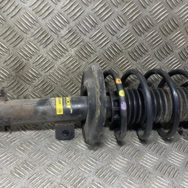 Amortisseur avant droit PEUGEOT 2008 1 Photo n°1