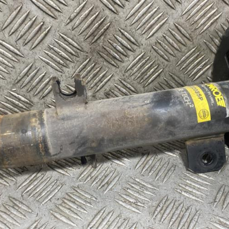 Amortisseur avant droit PEUGEOT 2008 1 Photo n°3