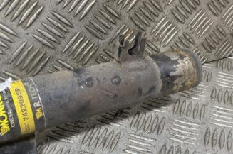 Amortisseur avant gauche PEUGEOT 2008 1