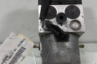 Bloc ABS (freins anti-blocage) RENAULT CLIO 2 Photo n°1