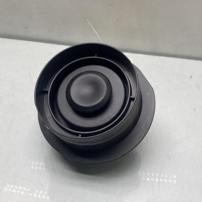 Aerateur tableau de bord avant gauche PEUGEOT 108 Photo n°1