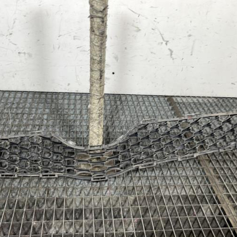 Calandre TOYOTA YARIS 2 Photo n°4