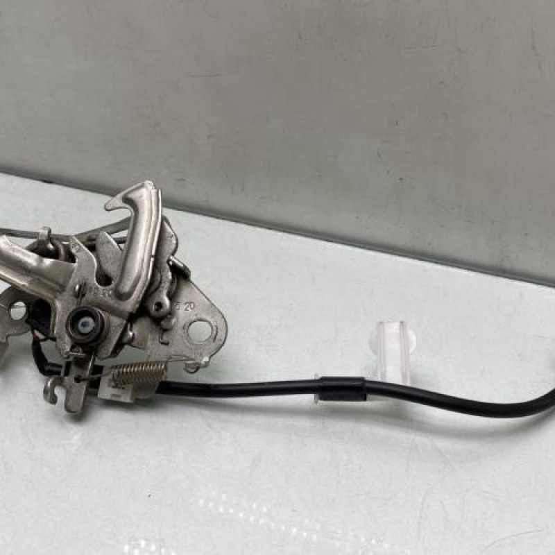 Fermeture de capot PEUGEOT 108 Photo n°2