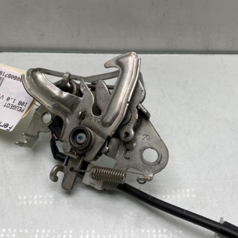 Fermeture de capot PEUGEOT 108 Photo n°4