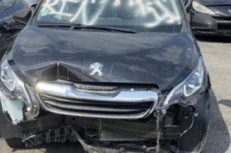 Fermeture de capot PEUGEOT 108