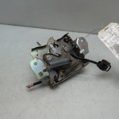 Fermeture de capot MITSUBISHI SPACE STAR 3