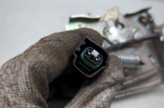 Fermeture de capot MITSUBISHI SPACE STAR 3