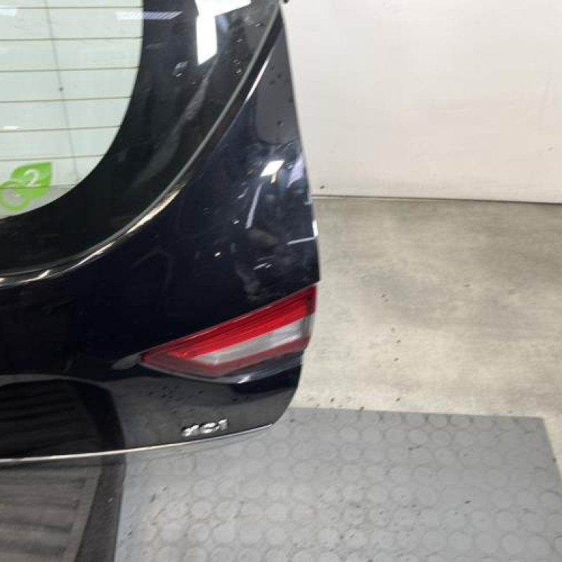 Malle/Hayon arriere RENAULT CLIO 4 Photo n°4