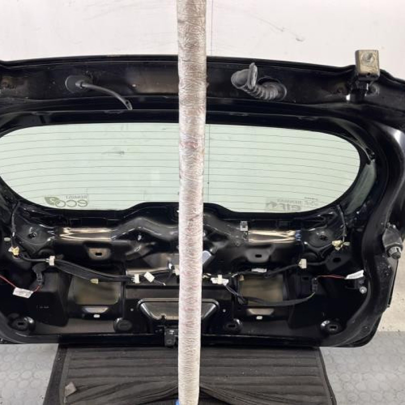 Malle/Hayon arriere RENAULT CLIO 4 Photo n°11