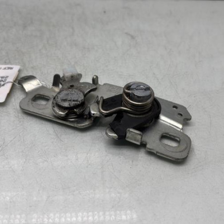 Fermeture de capot PEUGEOT 208 2
