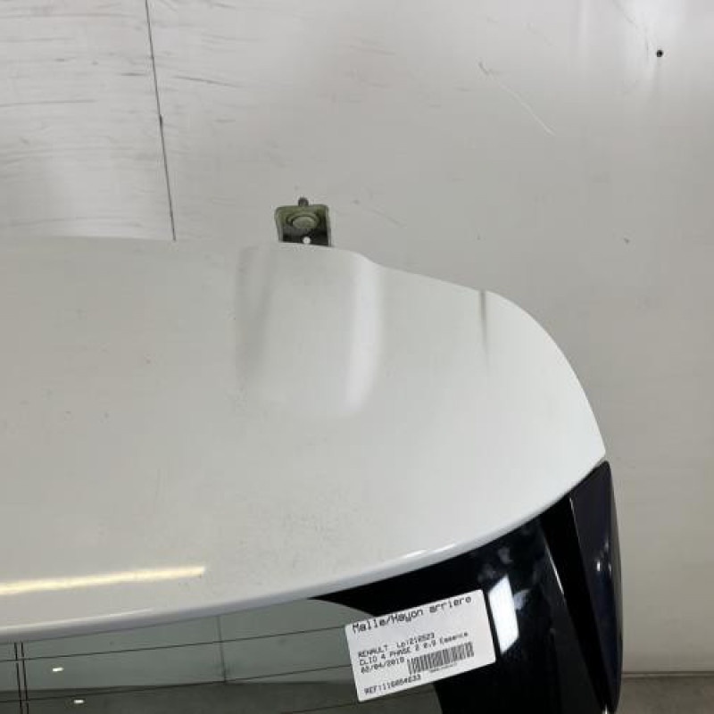 Malle/Hayon arriere RENAULT CLIO 4 Photo n°3