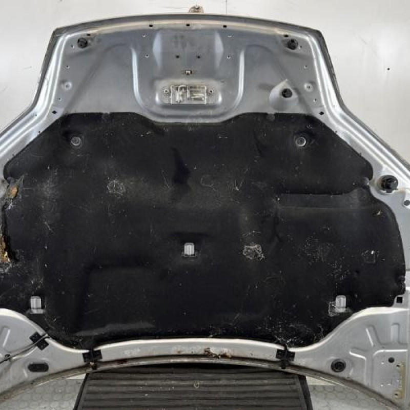 Capot RENAULT LAGUNA 3 Photo n°9