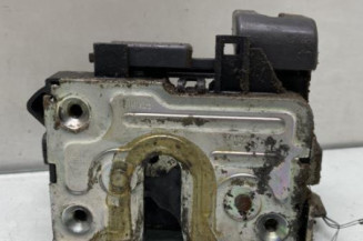 Serrure avant gauche DACIA SANDERO 1 Photo n°1