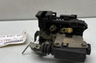 Serrure avant gauche DACIA SANDERO 1