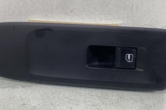 Interrupteur de leve vitre avant droit VOLKSWAGEN GOLF 6 Photo n°1