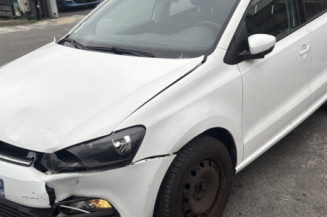 VOLKSWAGEN POLO 5 PHASE 2 1.0 MPI - 12V Photo n°1