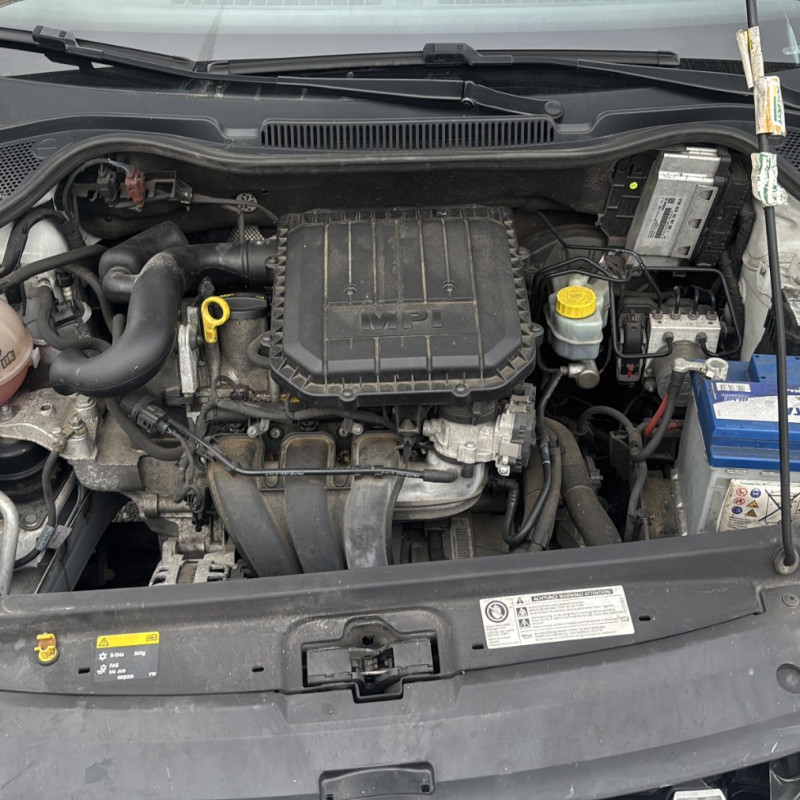 VOLKSWAGEN POLO 5 PHASE 2 1.0 MPI - 12V Photo n°25