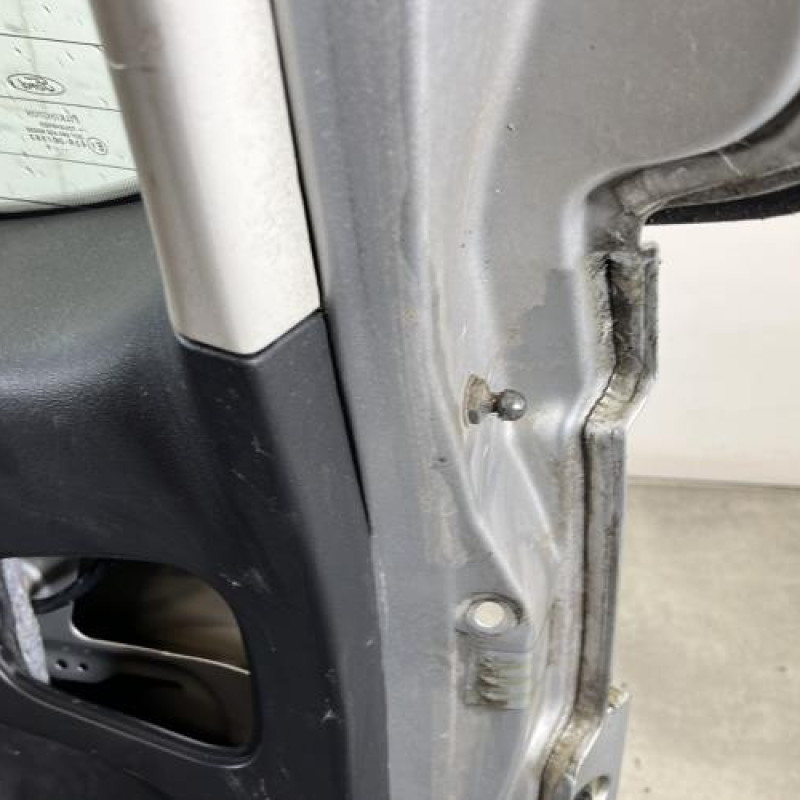 Malle/Hayon arriere FORD S-MAX 1 Photo n°9