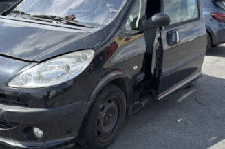 Plage arriere PEUGEOT 1007