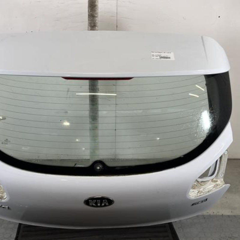 Malle/Hayon arriere KIA CEE-D 2 Photo n°1