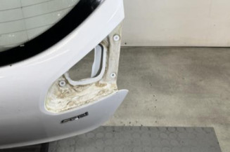 Malle/Hayon arriere KIA CEE-D 2