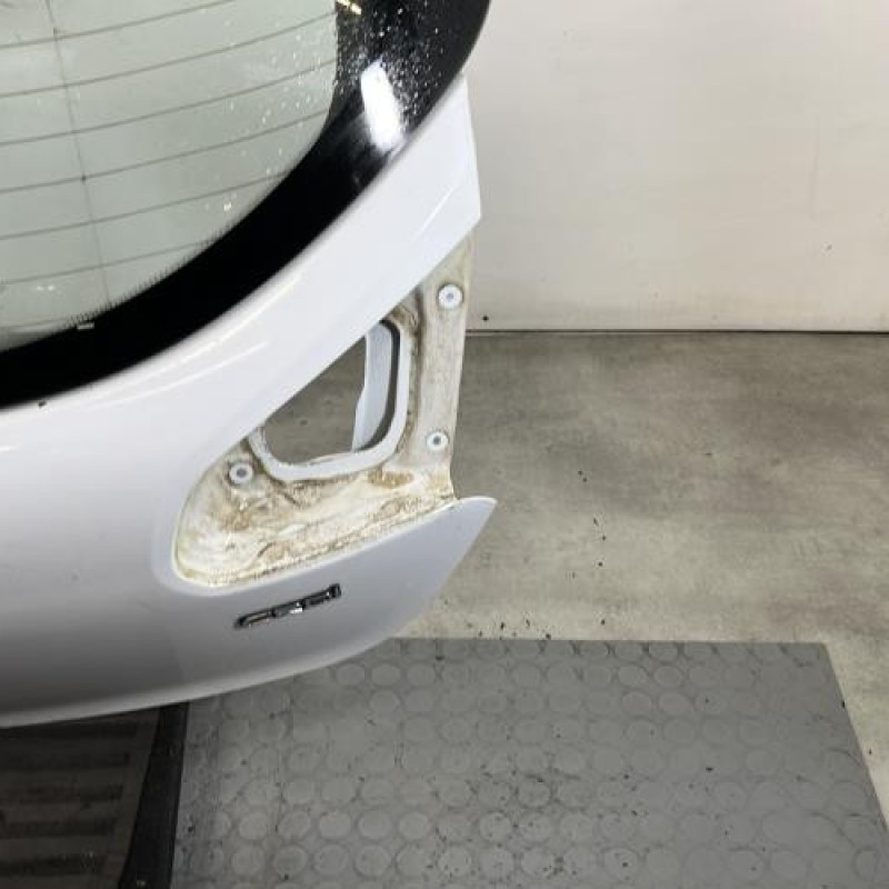 Malle/Hayon arriere KIA CEE-D 2 Photo n°4