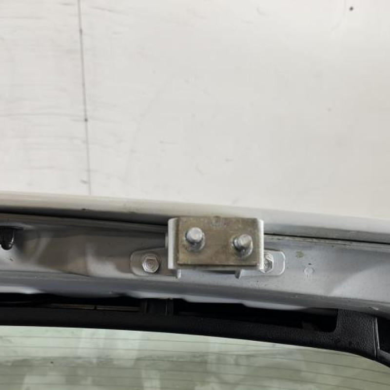 Malle/Hayon arriere KIA CEE-D 2 Photo n°6