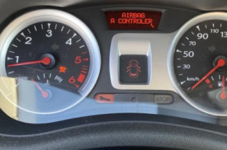 Boitier UCH RENAULT CLIO 3