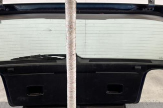 Malle/Hayon arriere VOLKSWAGEN GOLF 4