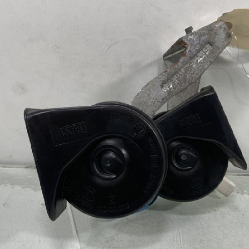 Avertisseur/Klaxon PEUGEOT 308 2 Photo n°1