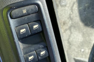 Avertisseur/Klaxon PEUGEOT 807